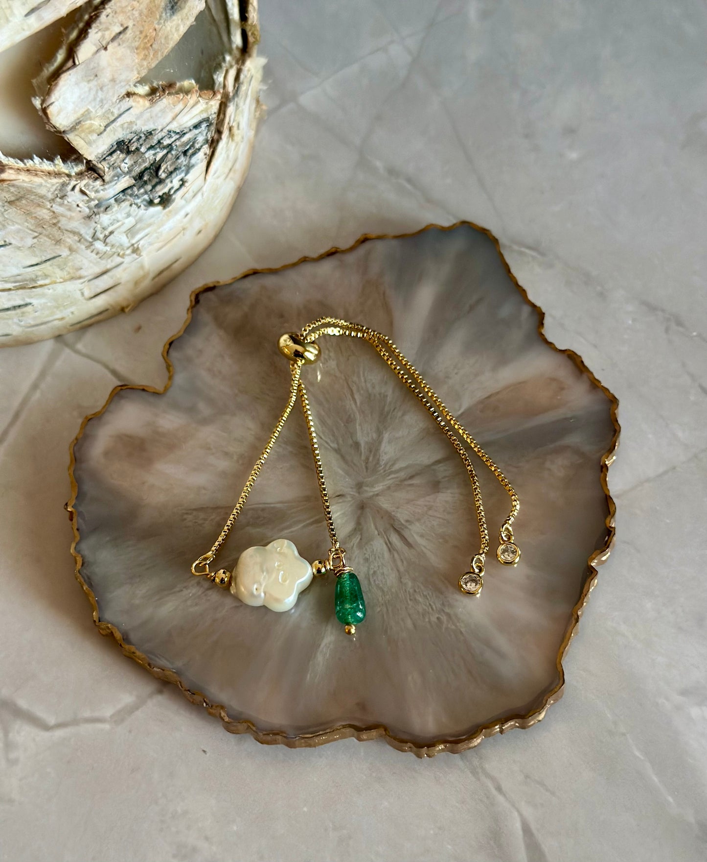 X Pulseras en cadena con dijes de Perlas naturales