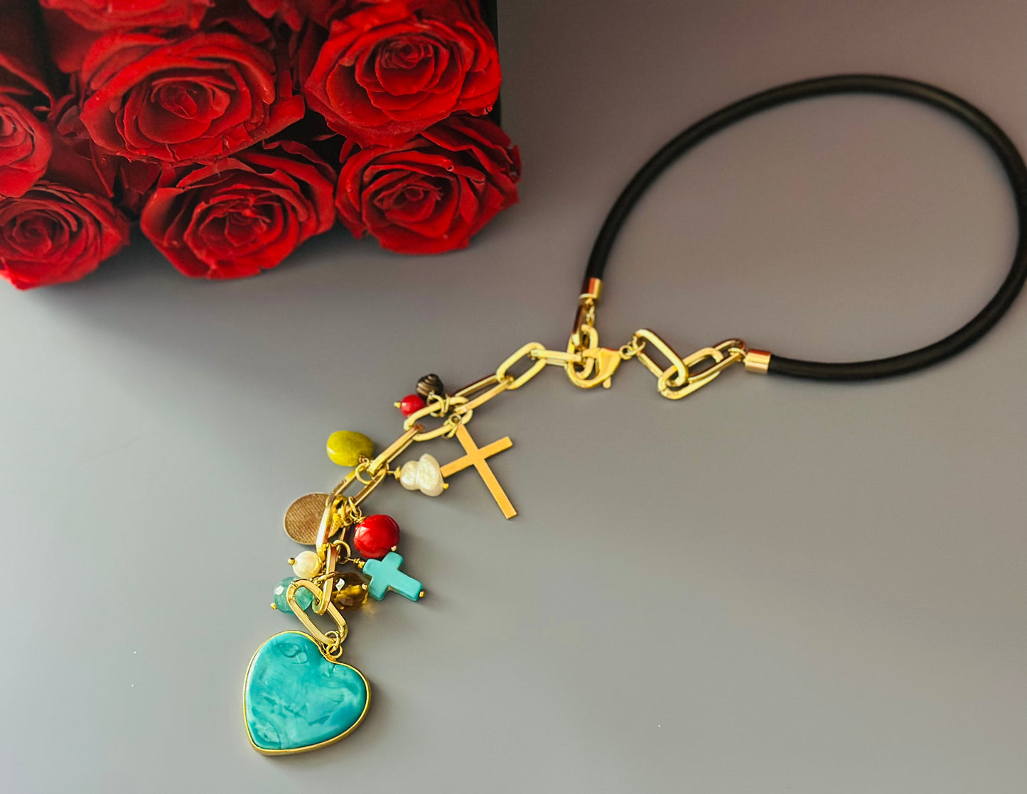 A Collar de Cuero y Cadena/Dije Corazon