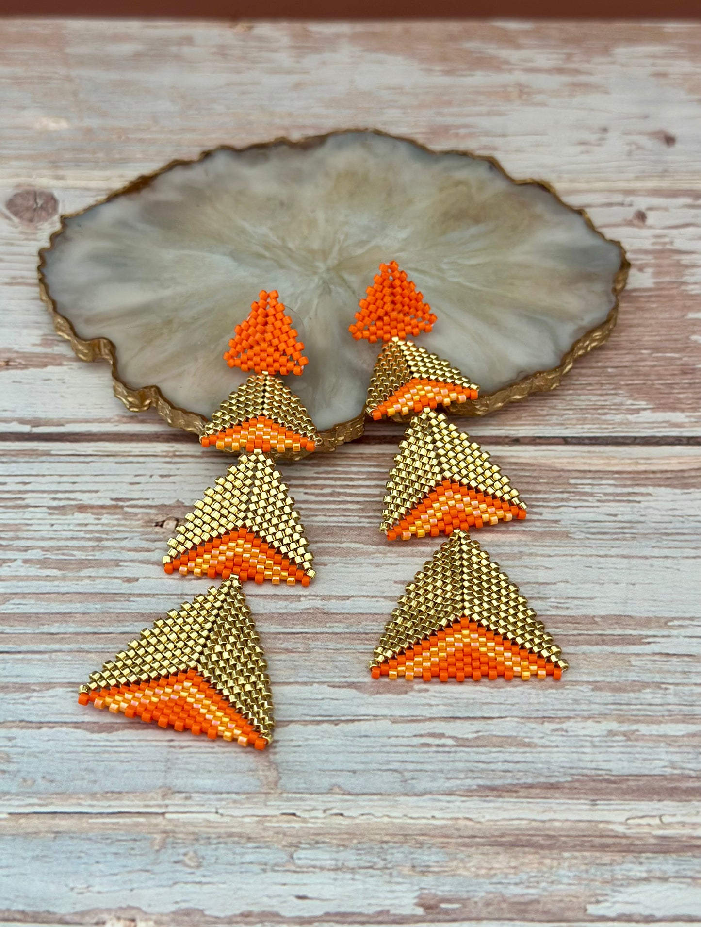 E- Aretes largos de Miyuki