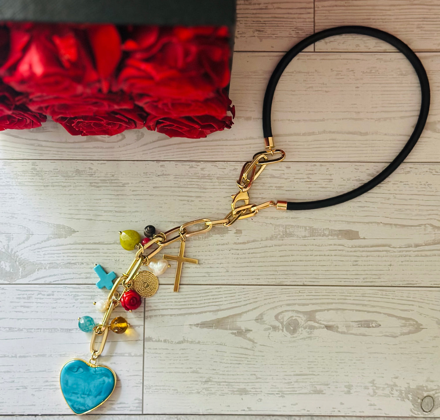 A Collar de Cuero y Cadena/Dije Corazon