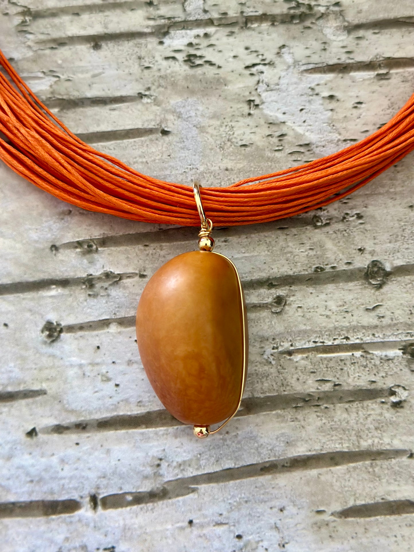 X- Collar mecatillo naranja