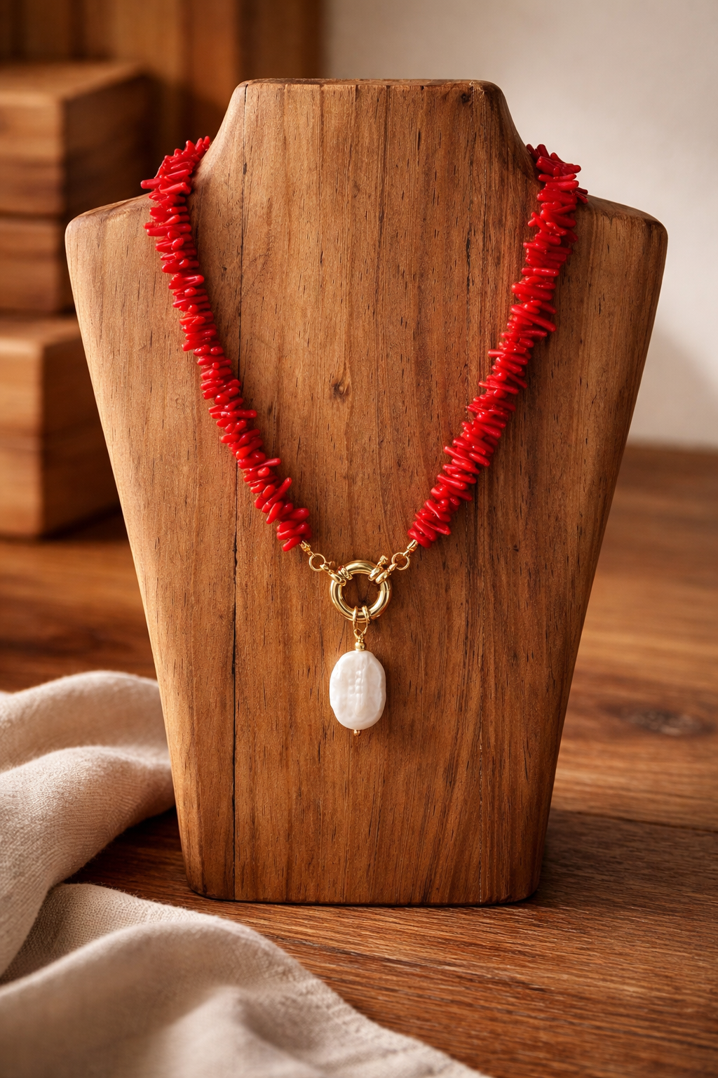 A Collar de coral rojo y perla natural