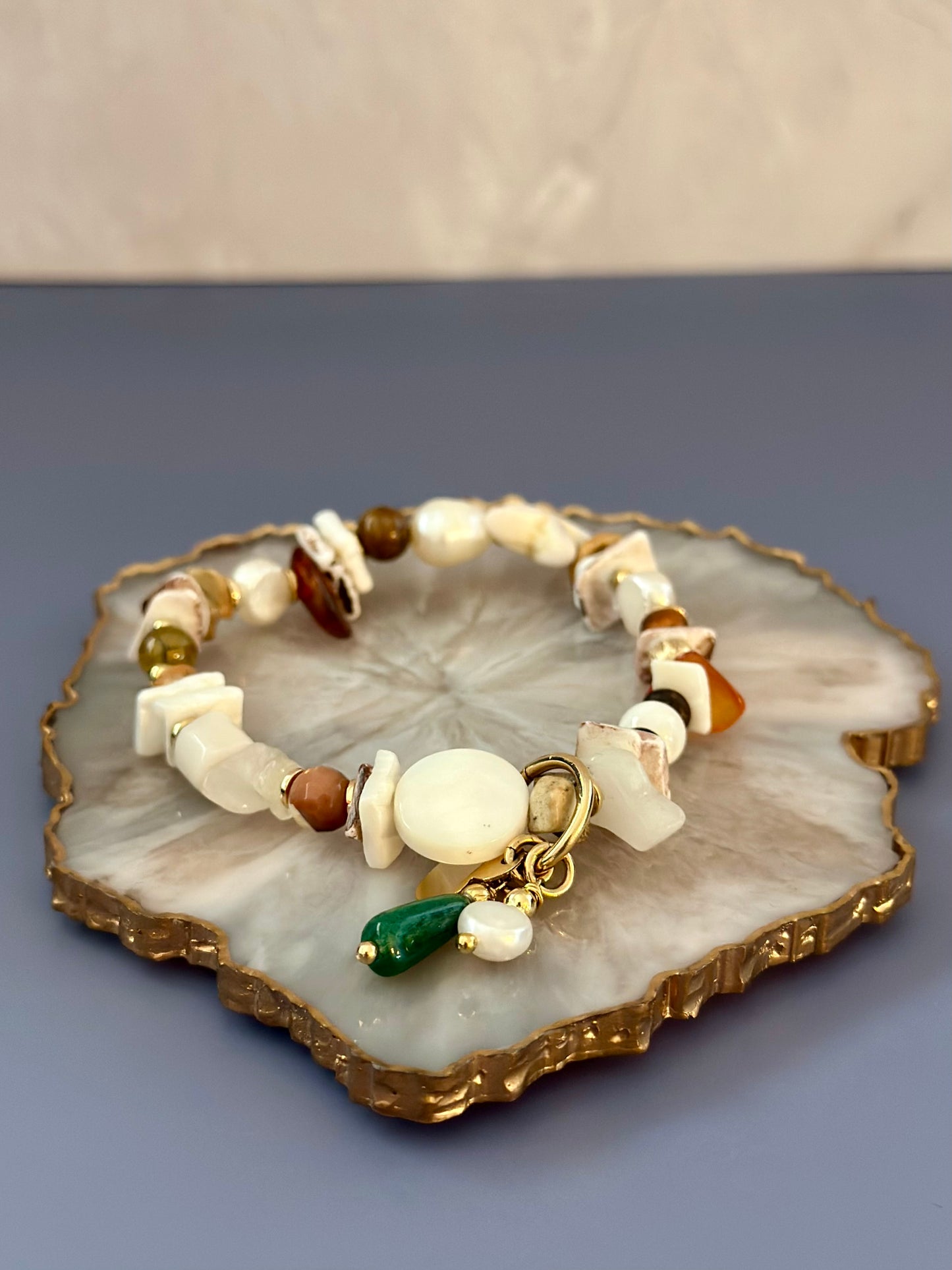 Pulseras de perlas naturales ☘️💛