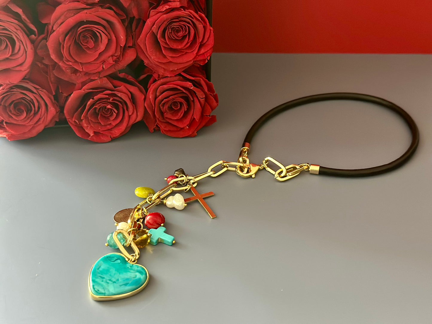 A Collar de Cuero y Cadena/Dije Corazon