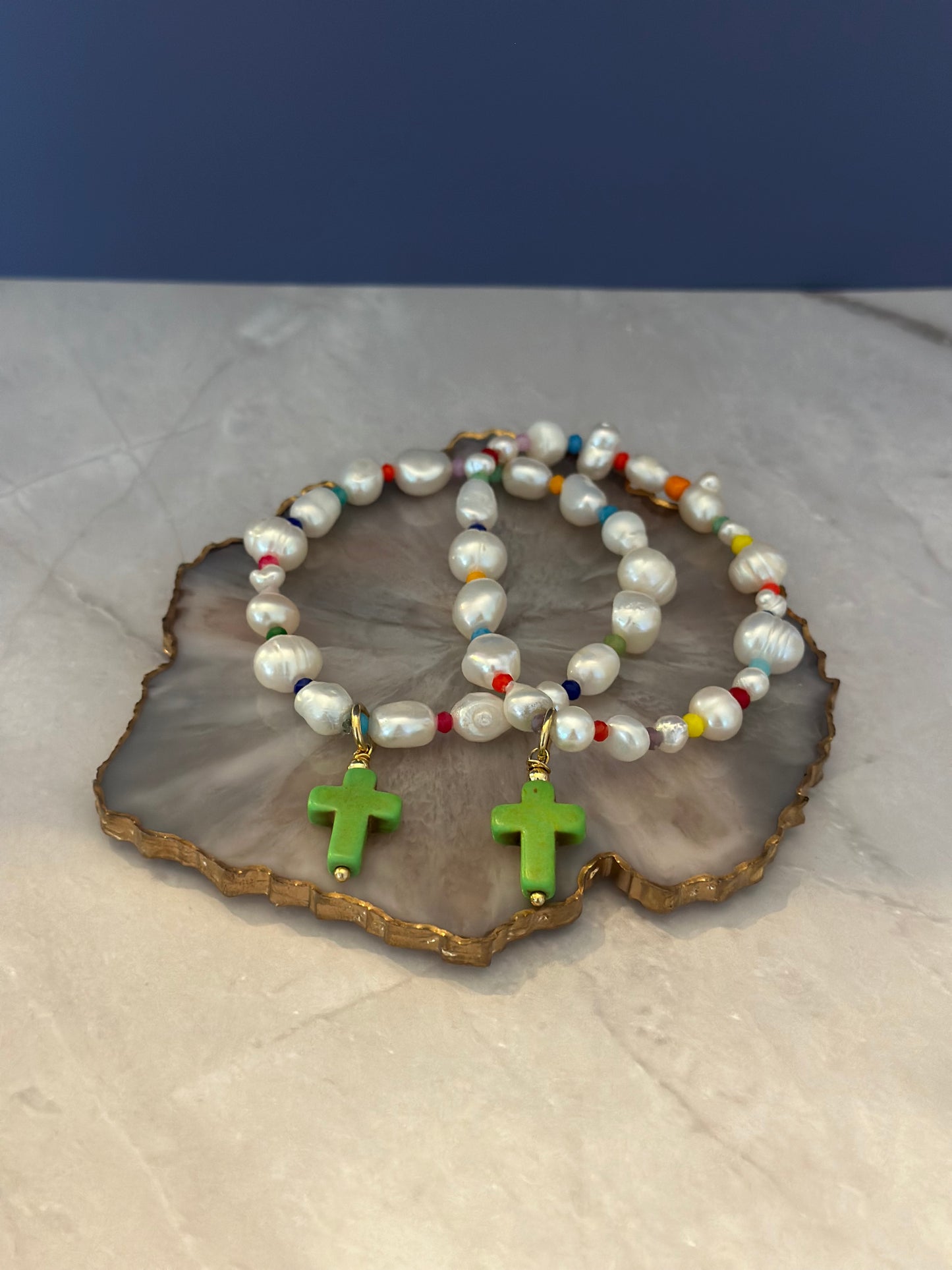 Pulseras de Perlas naturales con Cruz azul o Verde