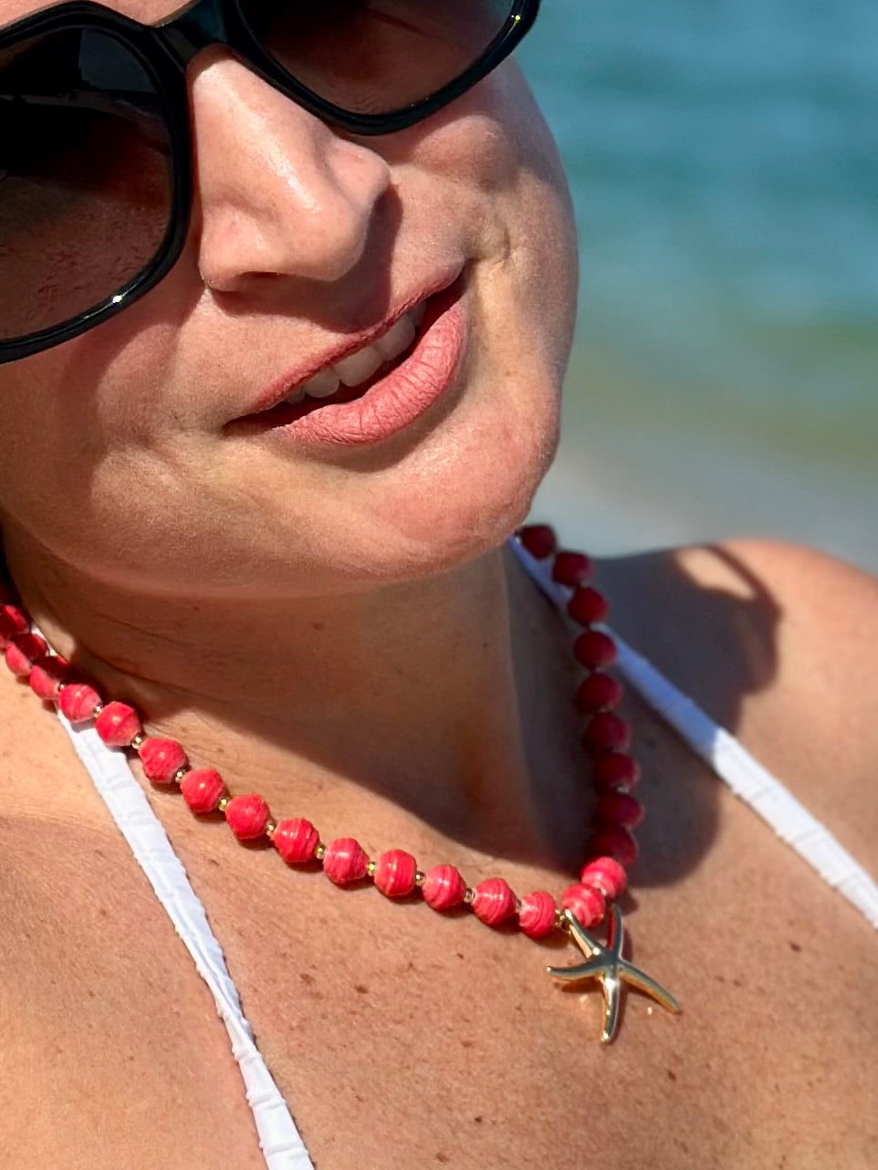 A Collar y Pulseras de Filigrana color Coral