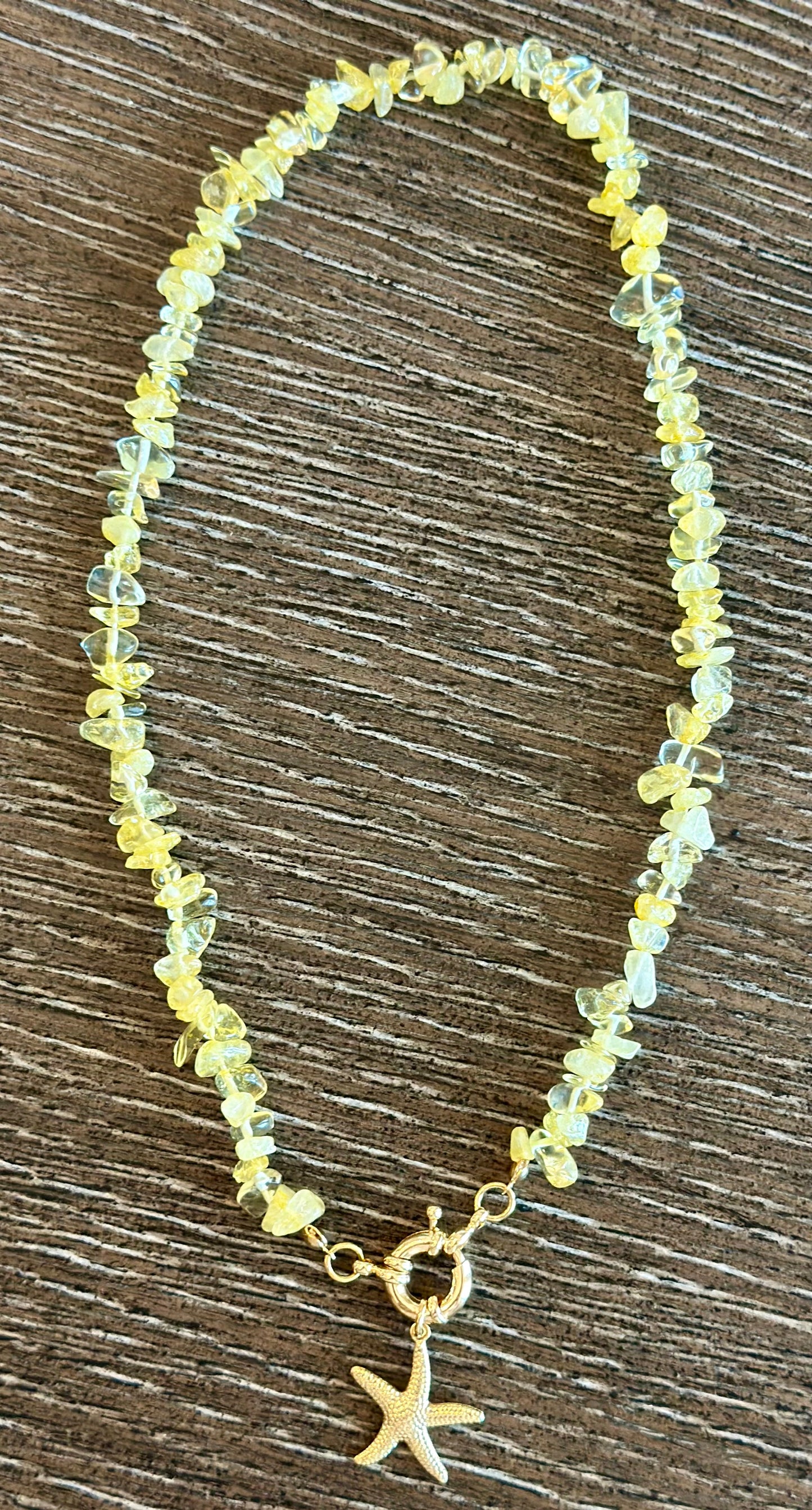 A- Collar de Citrino
