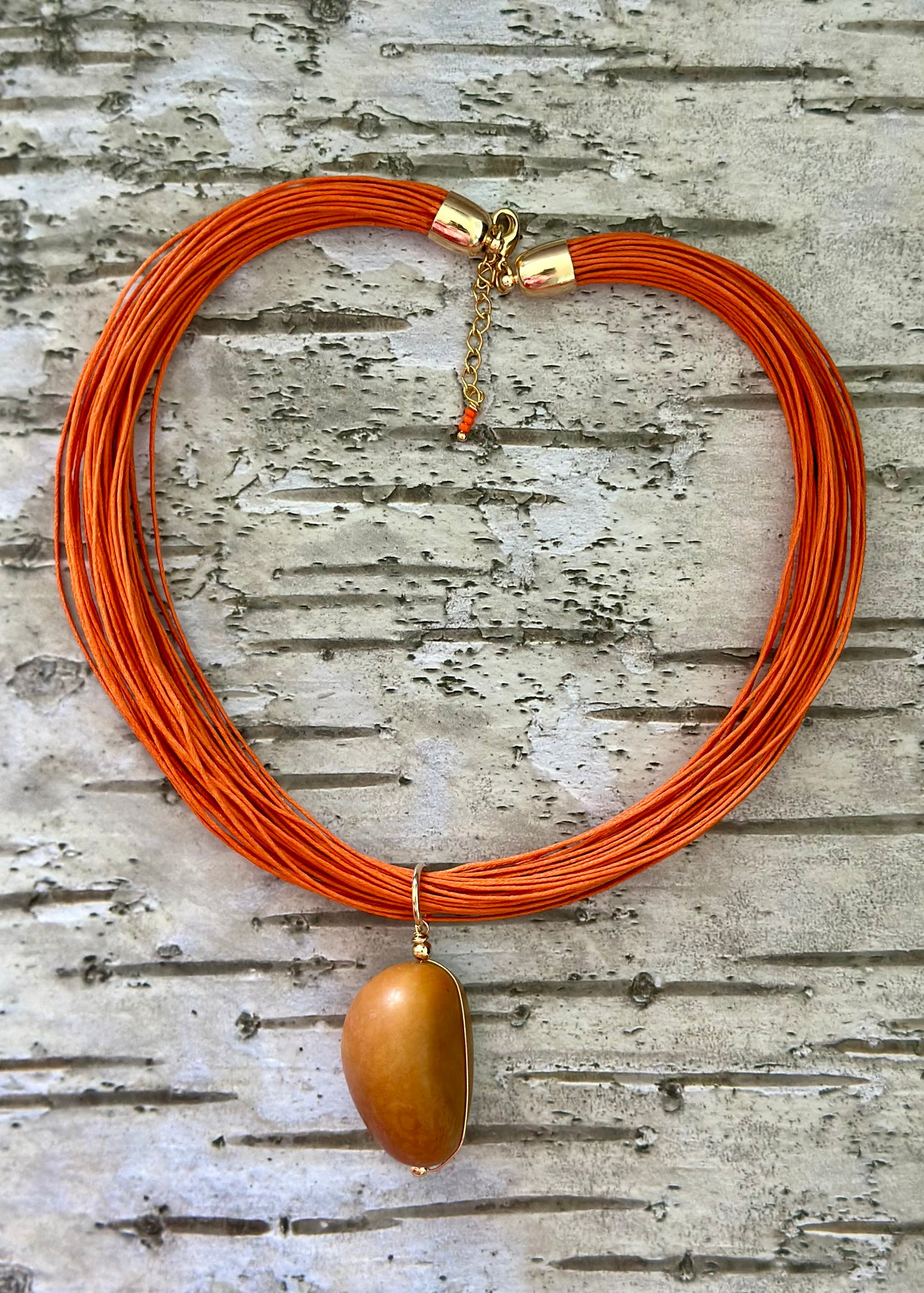 X- Collar mecatillo naranja