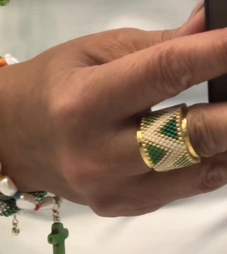 C- Anillo de Miyuki 4