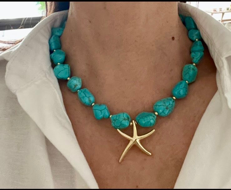 A Collar de piedras Turquesa con dije de estrella ⭐️