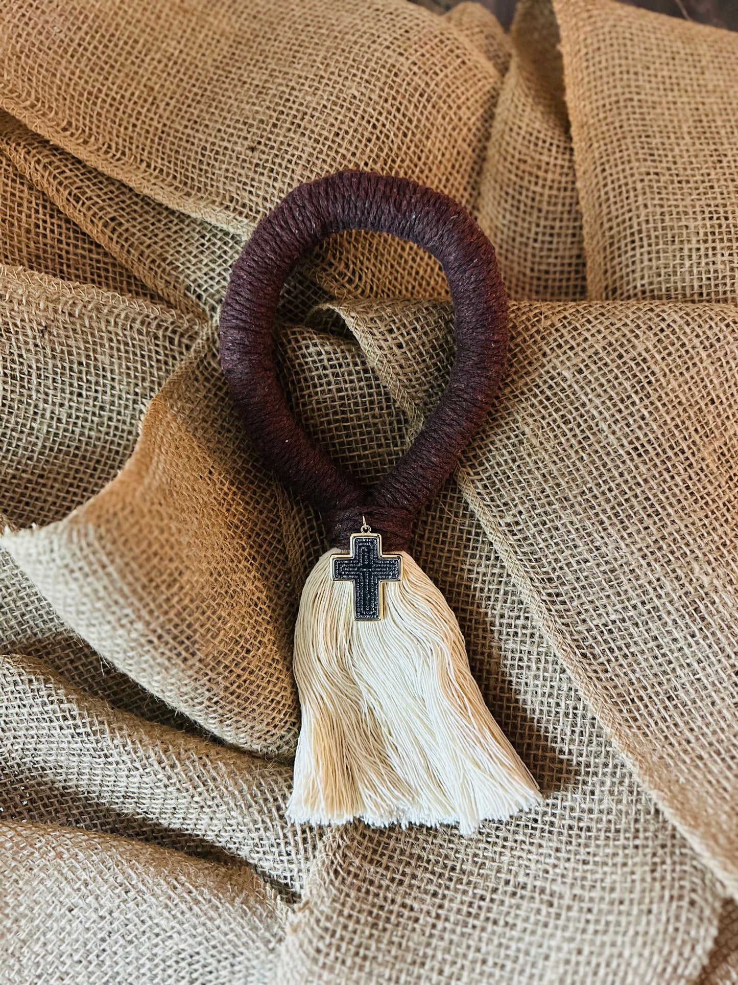 B Bendición para el Hogar 🏡 Marrón (Cruz ó Medalla)