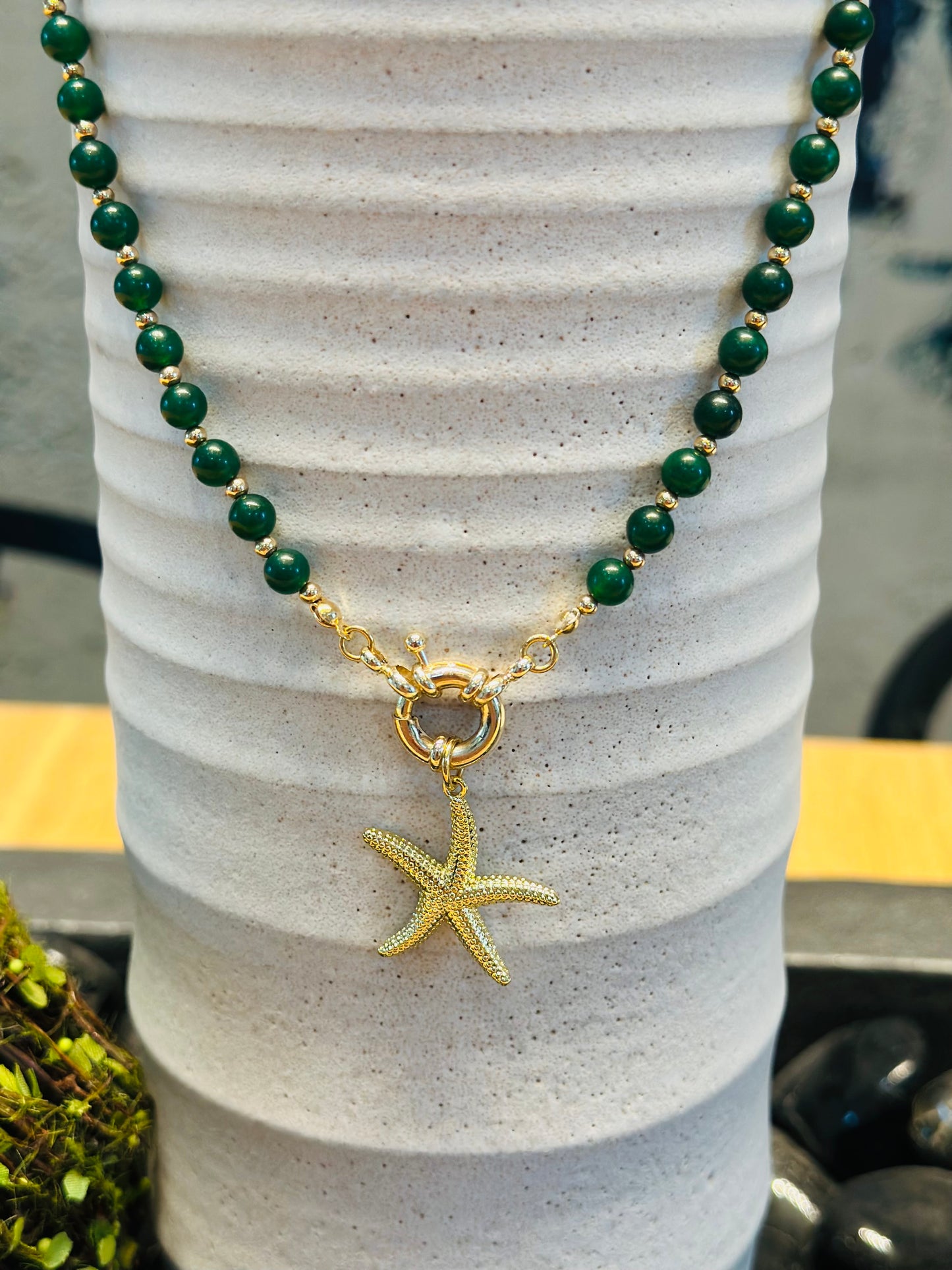 A- Collar de Jade 💚 con dije de Estrella