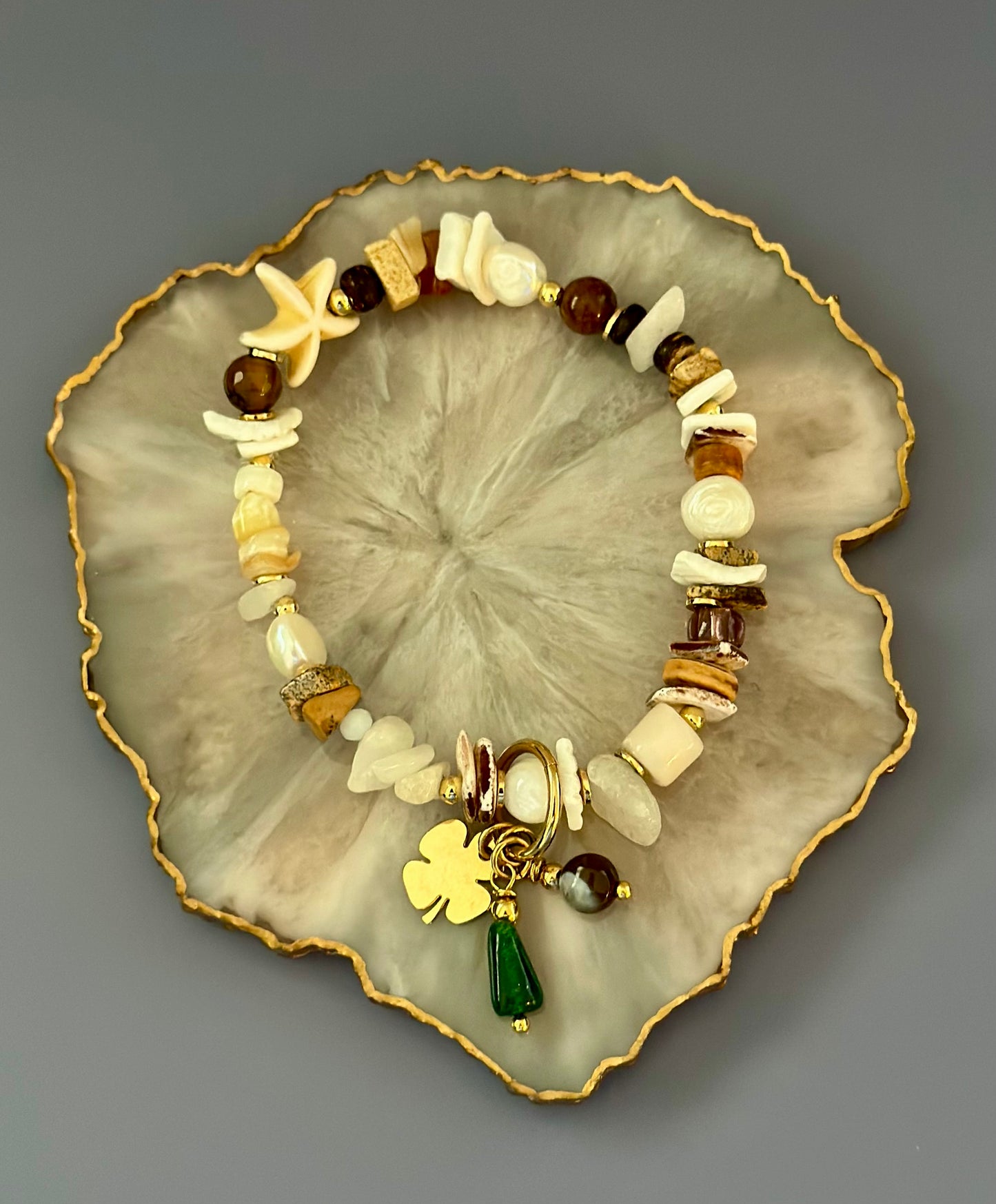 Pulseras de perlas naturales ☘️💛