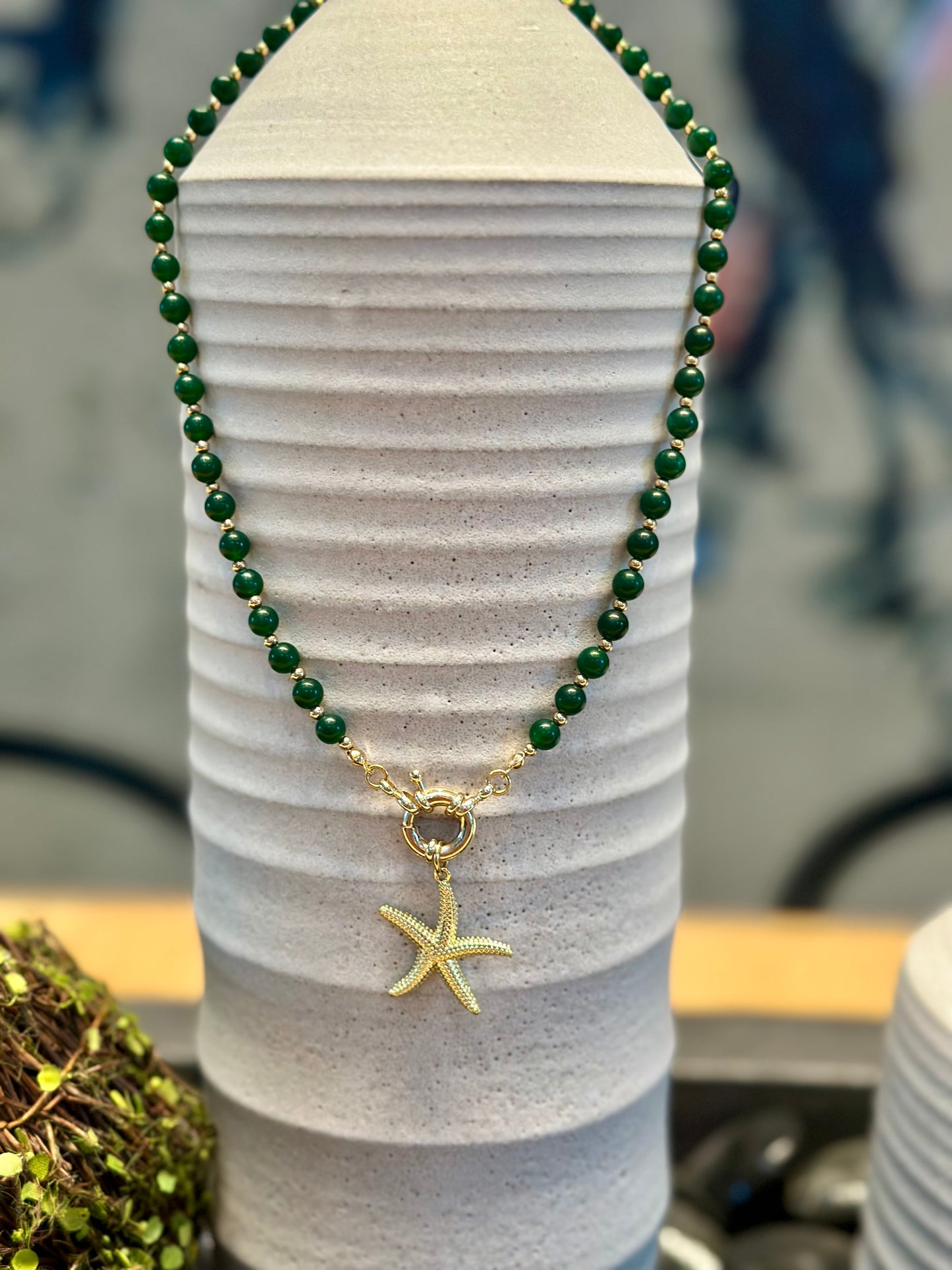 A- Collar de Jade 💚 con dije de Estrella