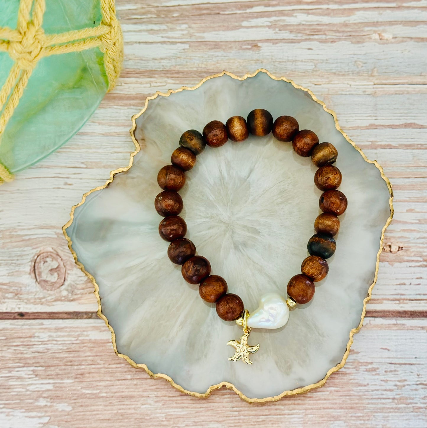Pulseras de Madera con Perla natural/Dije de Estrella ⭐️