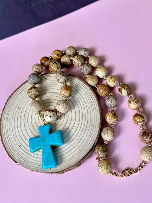 Collar de Piedras Naturales y Cruz Turquesa