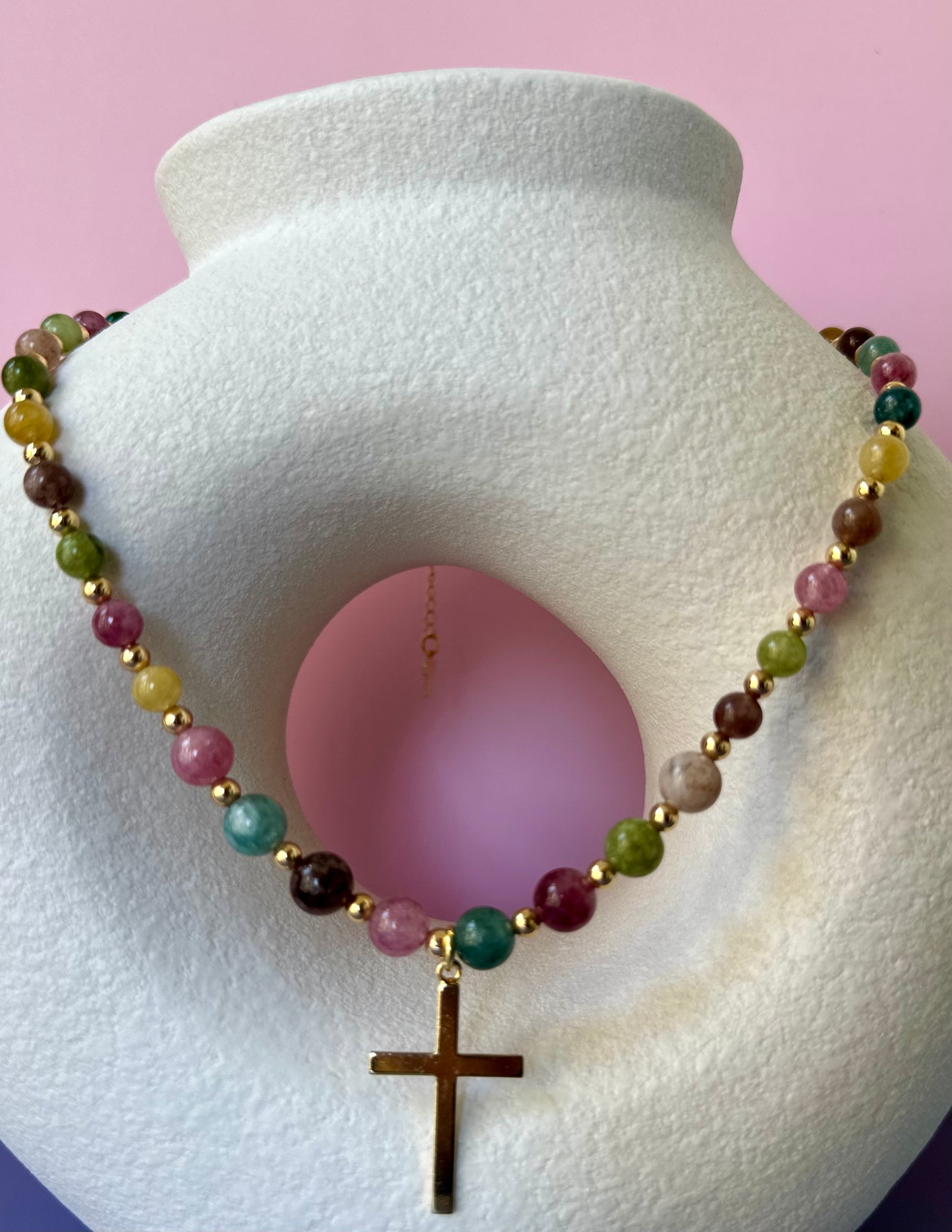 Collar elaborado en ágata de bellos colores
