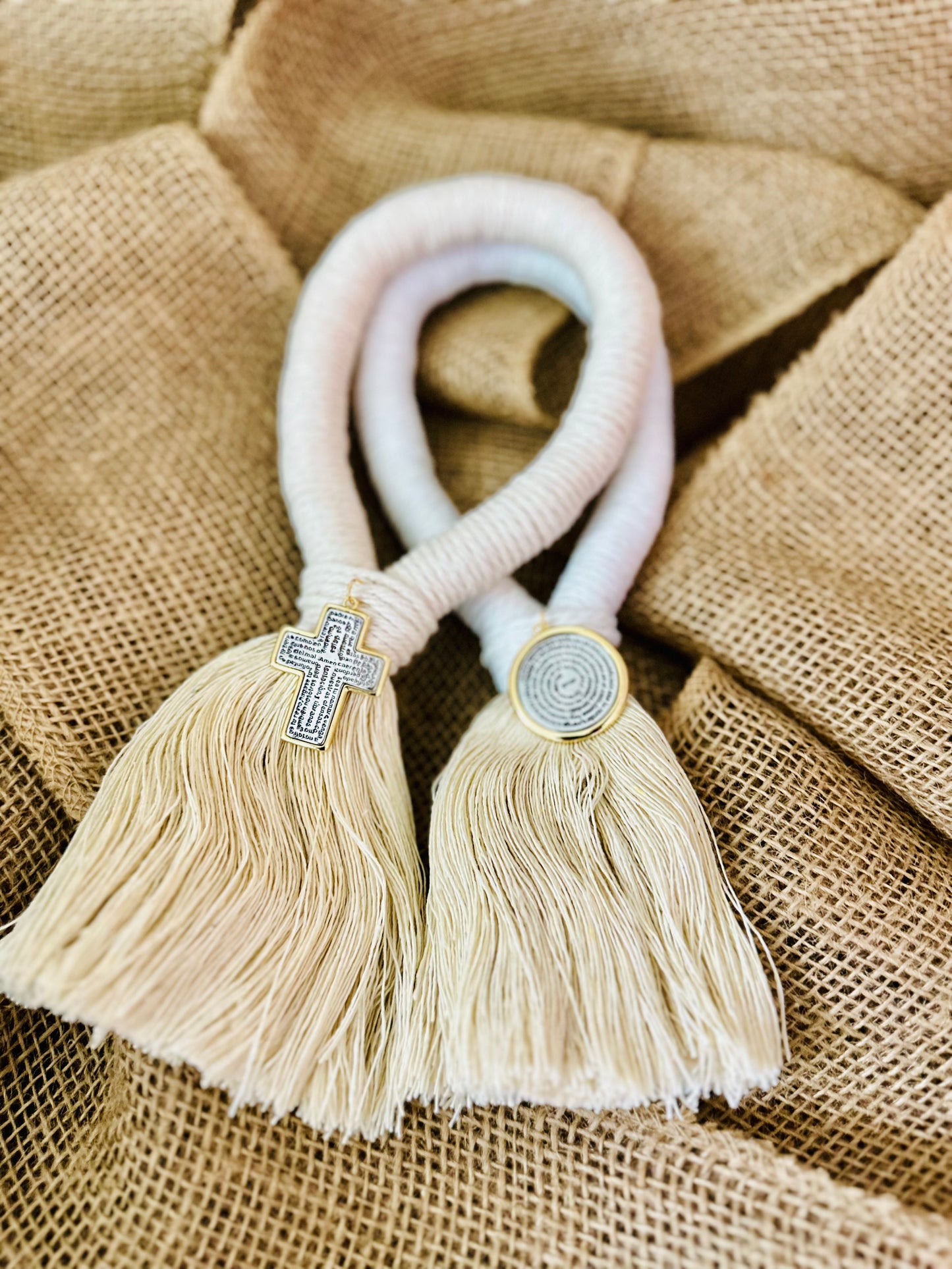 Bendición para el Hogar 🏡 Blanca (Cruz ó Medalla)