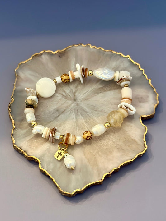Pulseras de Perlas naturales y concha