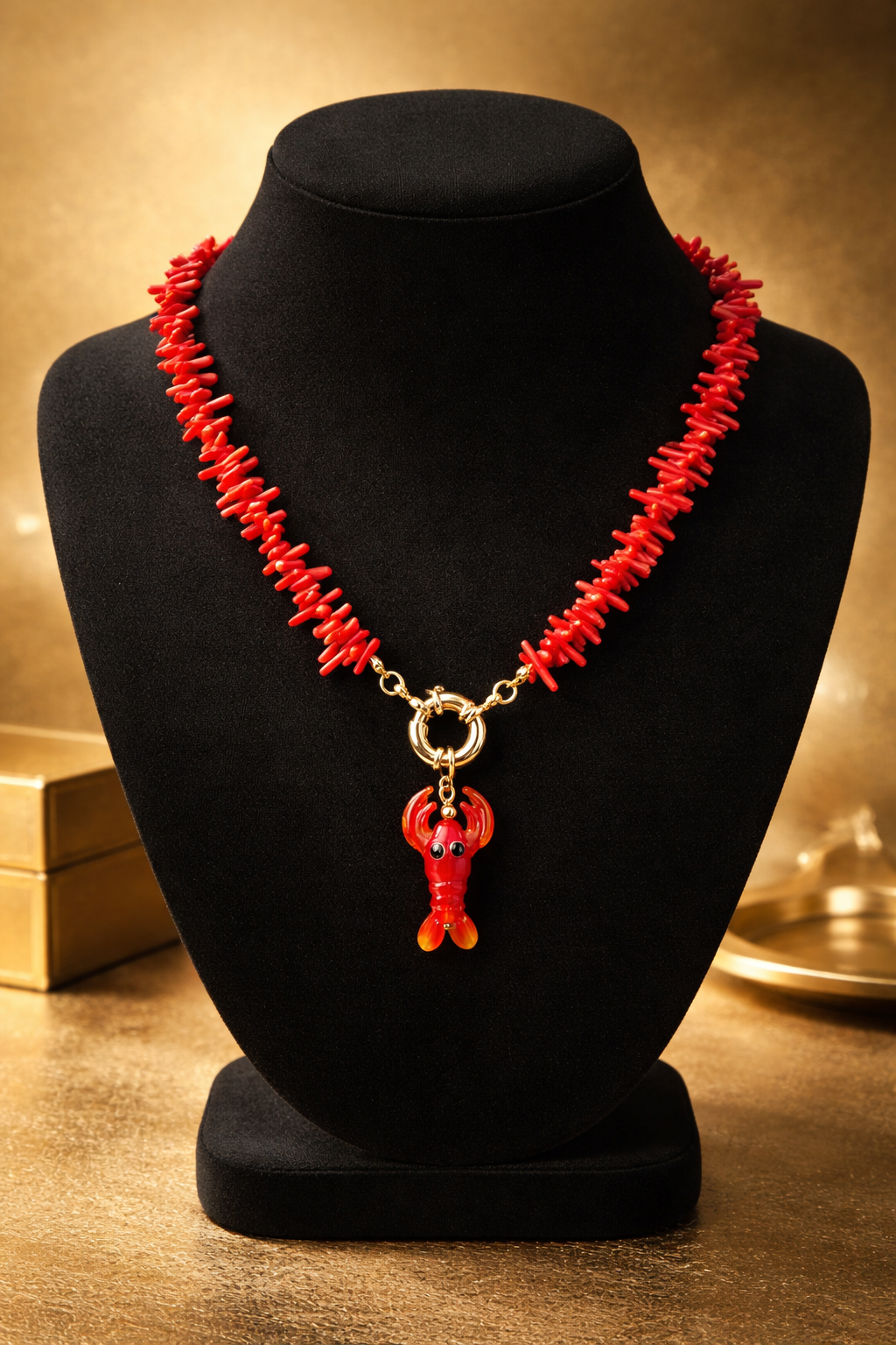 A Collar Coral rojo con dije de Langosta 🦞 en arte murano