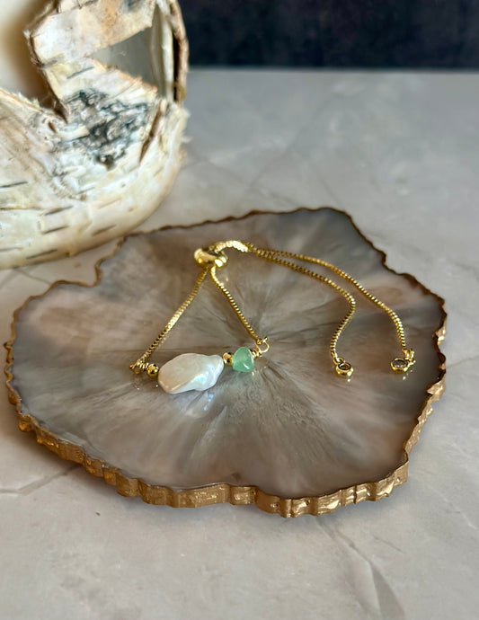 Pulseras en cadena con dijes de Perlas naturales