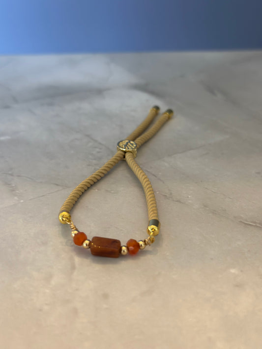 Pulseras en cordón beige con piedra Ámbar
