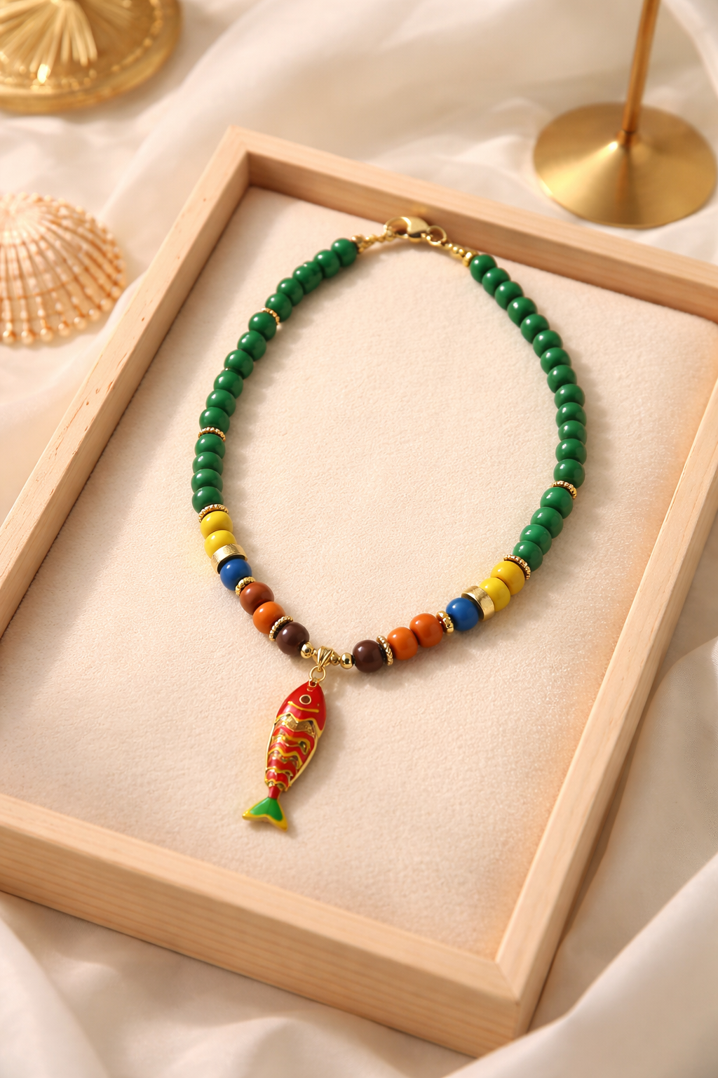 Collar de Cuentas de vidrio y dije de Pez 🐟