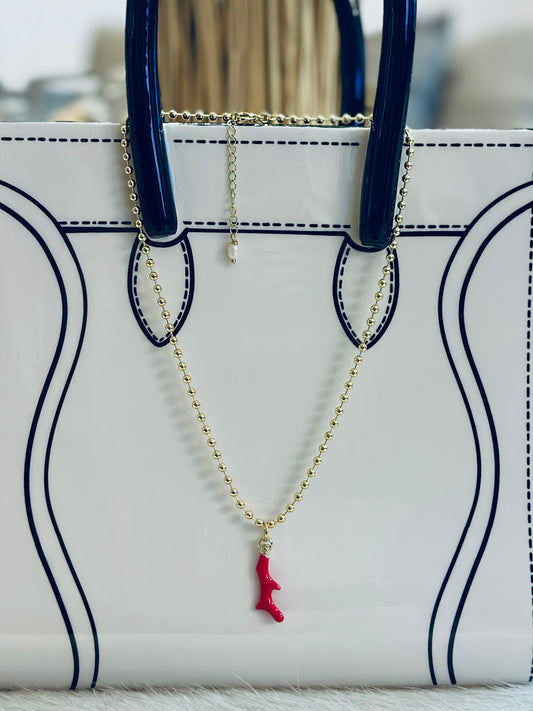 A Cadenas estilo militar con baño de oro 18k