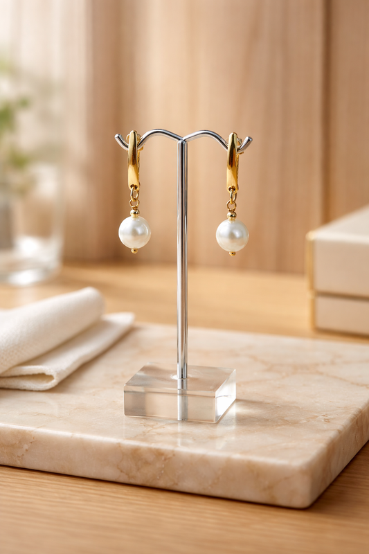 Aretes dorados con Perla natural