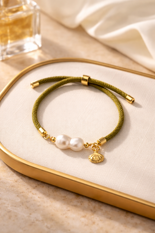 A Pulsera en cordón con dije de Perla natural