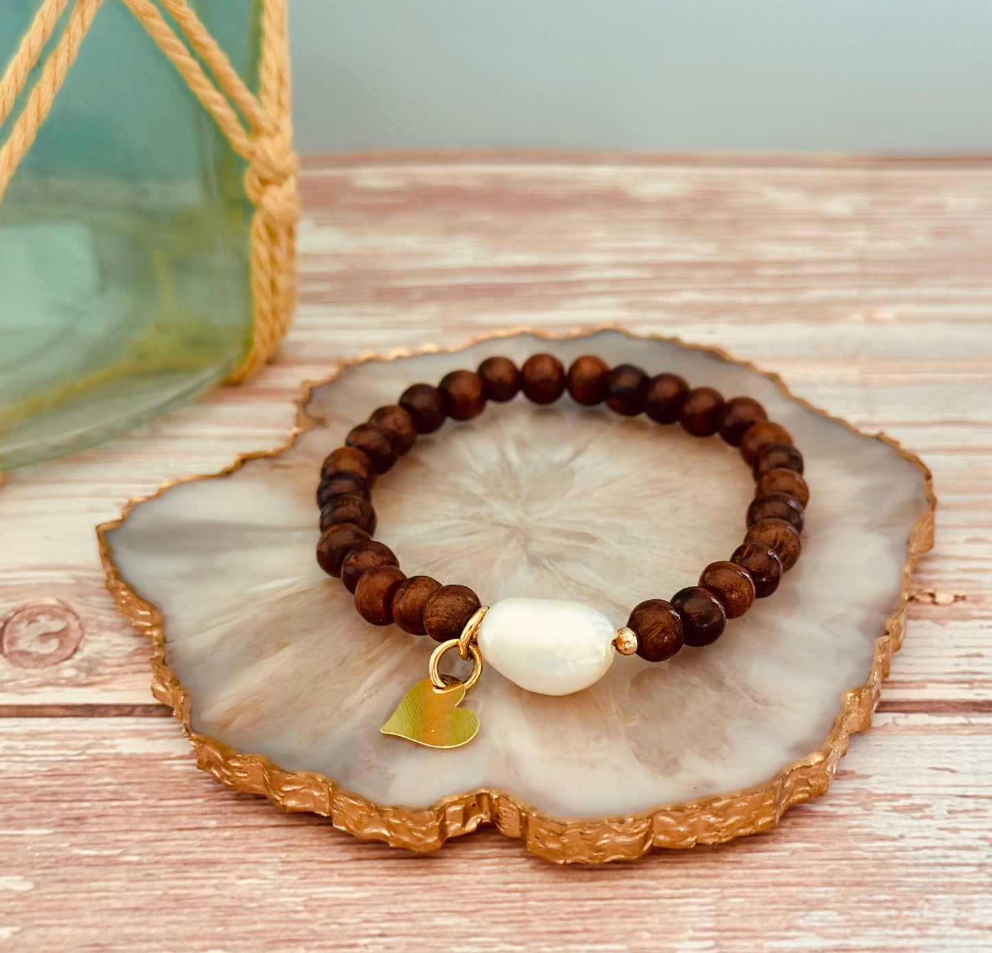 Pulseras de madera con Perla natural/Dije de Concha