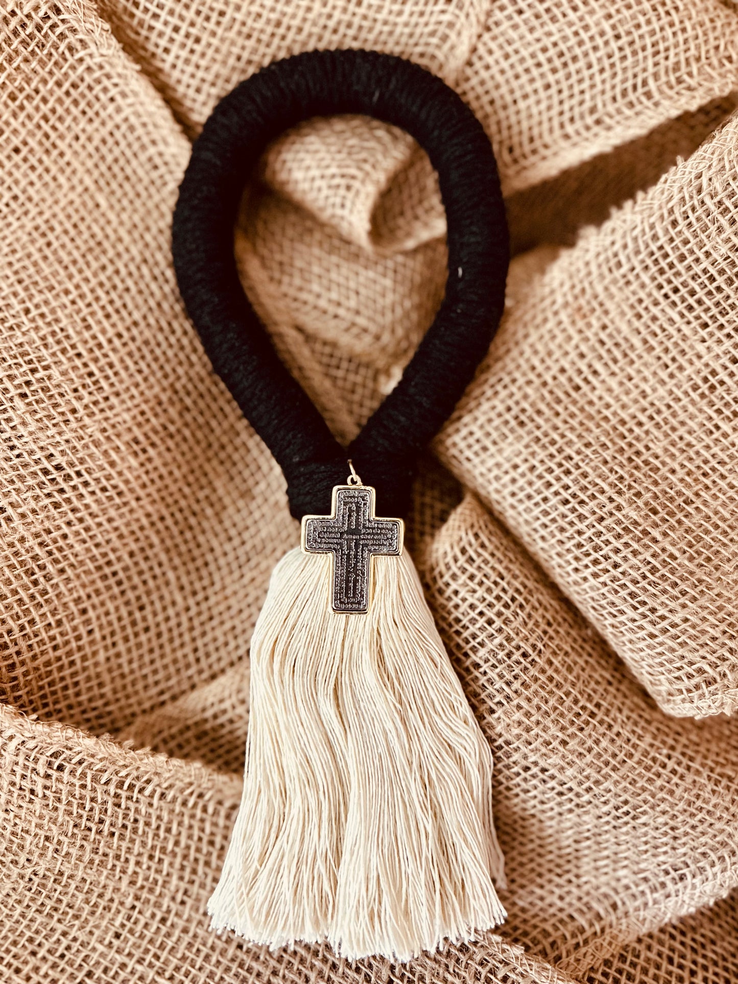 Bendición para el Hogar 🏡 negras (Cruz ó Medalla)