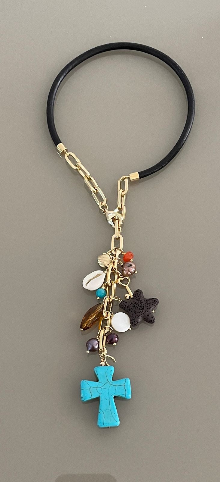 X- Collar en cuero y cadena