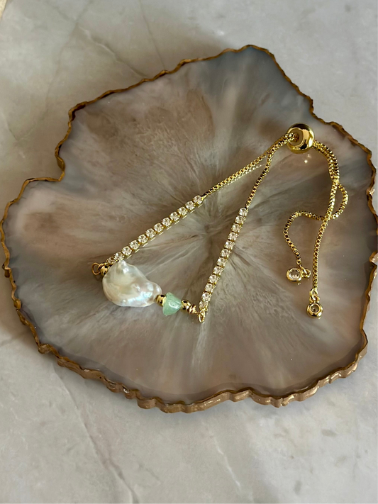 Pulseras en cadena con dijes de Perlas naturales