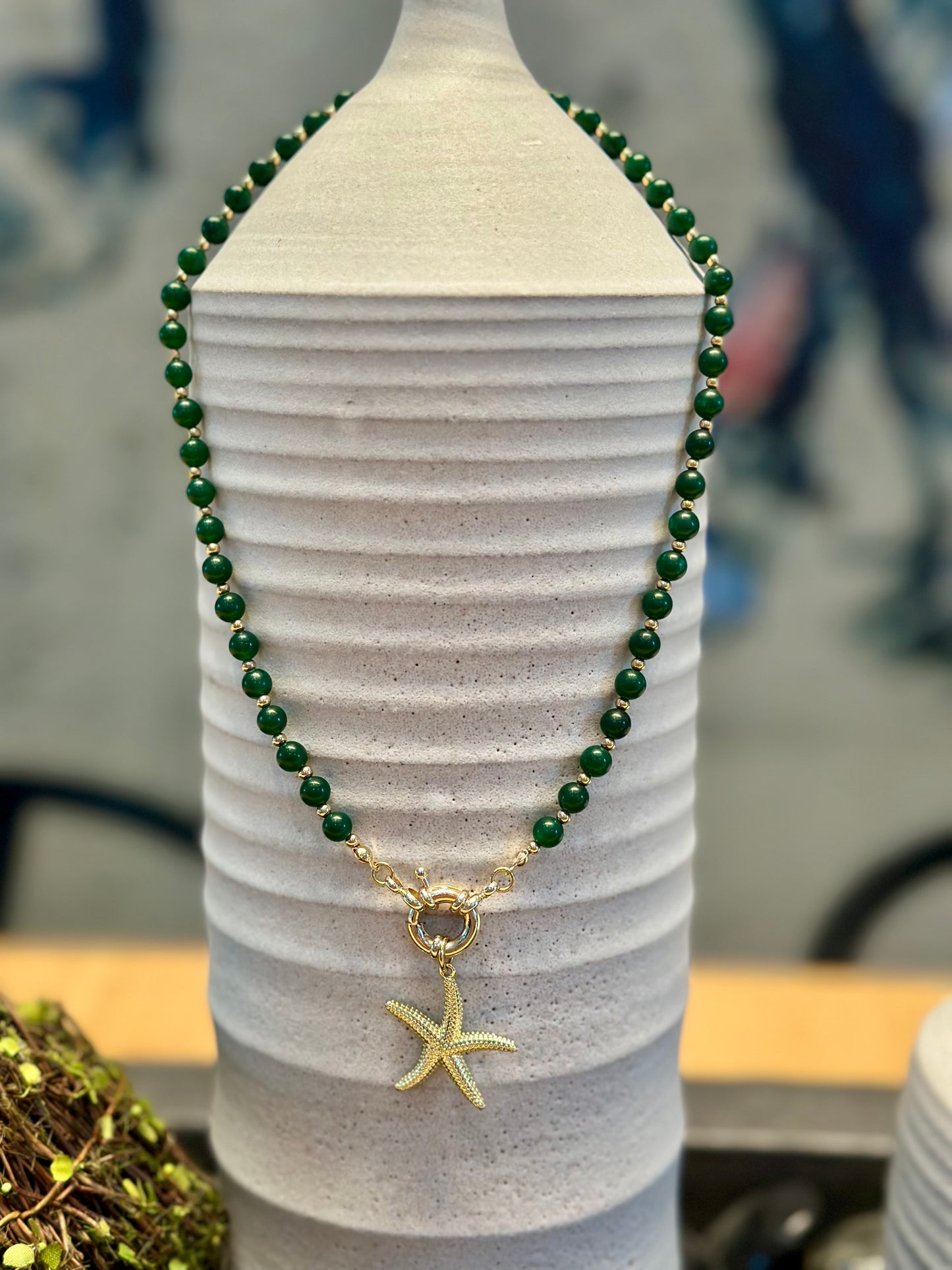 A- Collar de Jade 💚 con dije de Estrella