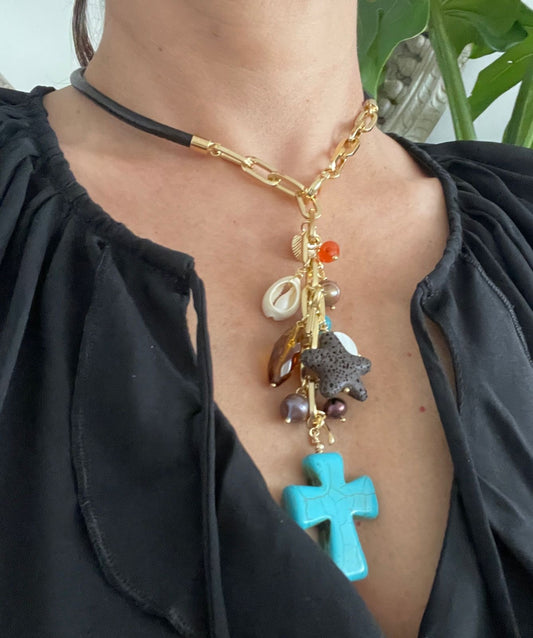 X- Collar en cuero y cadena
