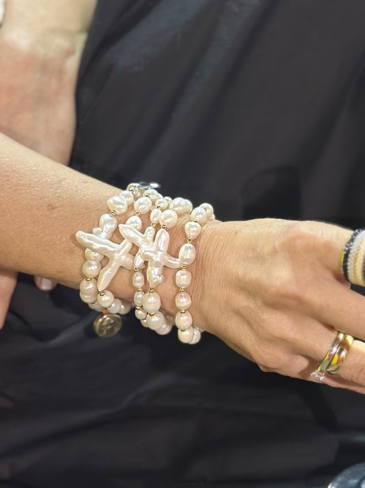 A Pulseras de Perlas naturales